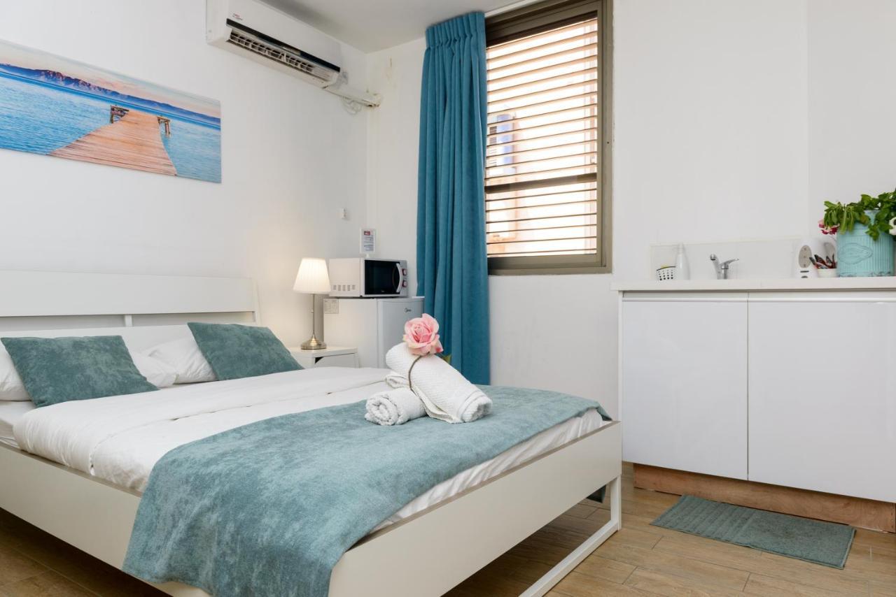 Studio & Apartments On The Beach By Aspentlv Tel Aviv Exteriör bild