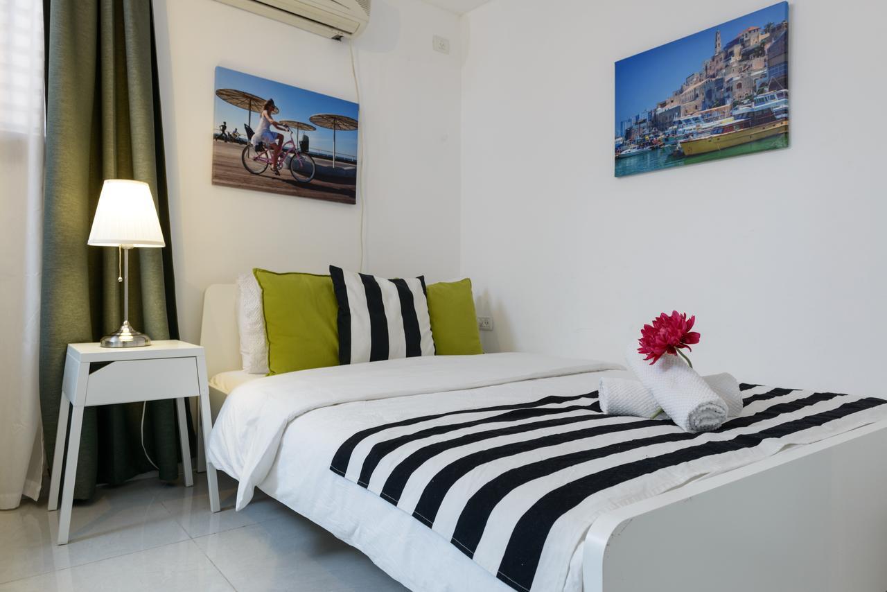 Studio & Apartments On The Beach By Aspentlv Tel Aviv Exteriör bild
