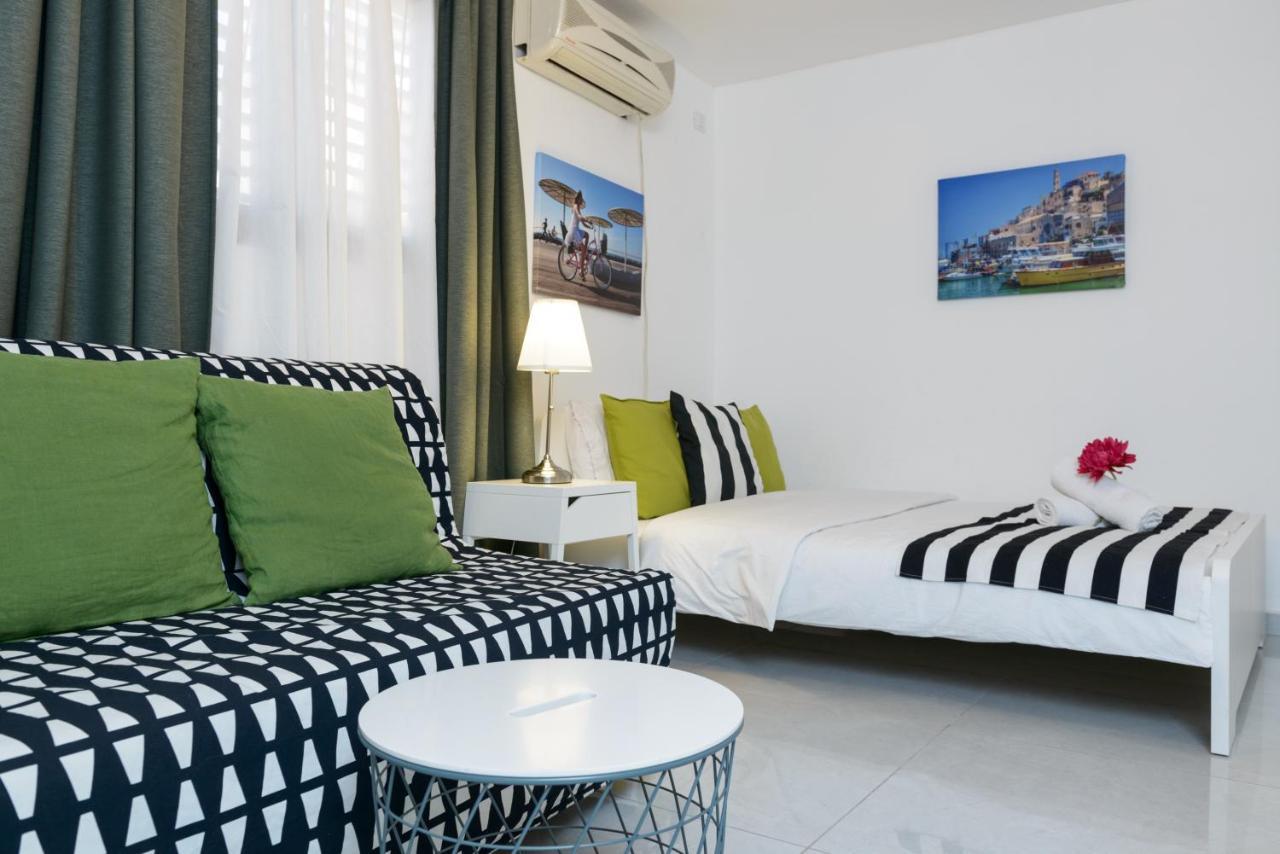 Studio & Apartments On The Beach By Aspentlv Tel Aviv Exteriör bild